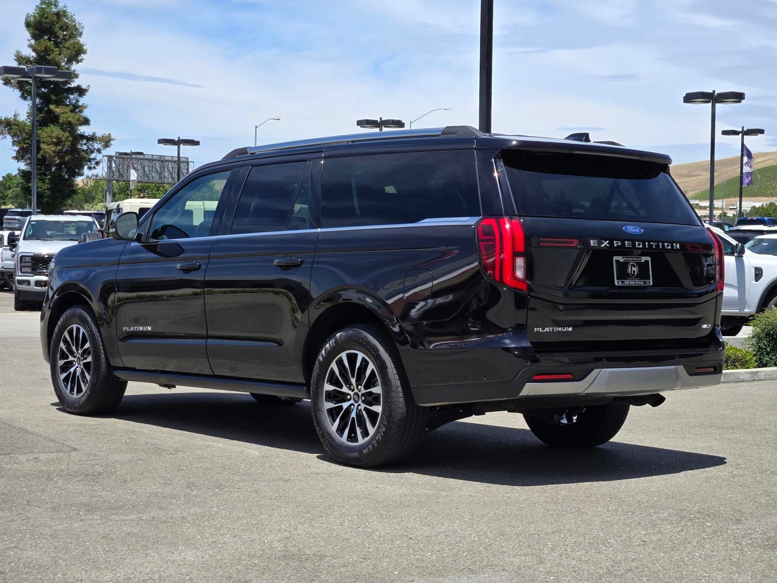 Certified 2025 Ford Expedition Max Platinum AWD/4WD image 6