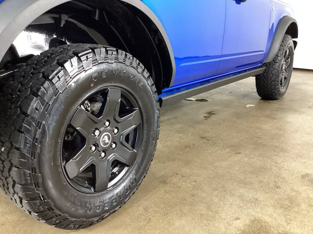 Certified 2023 Ford Bronco Black Diamond AWD/4WD image 9
