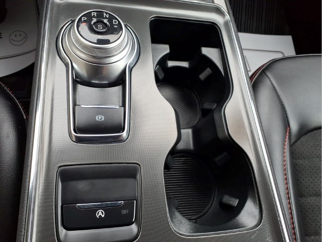 Certified 2024 Ford Edge ST-Line AWD/4WD image 20
