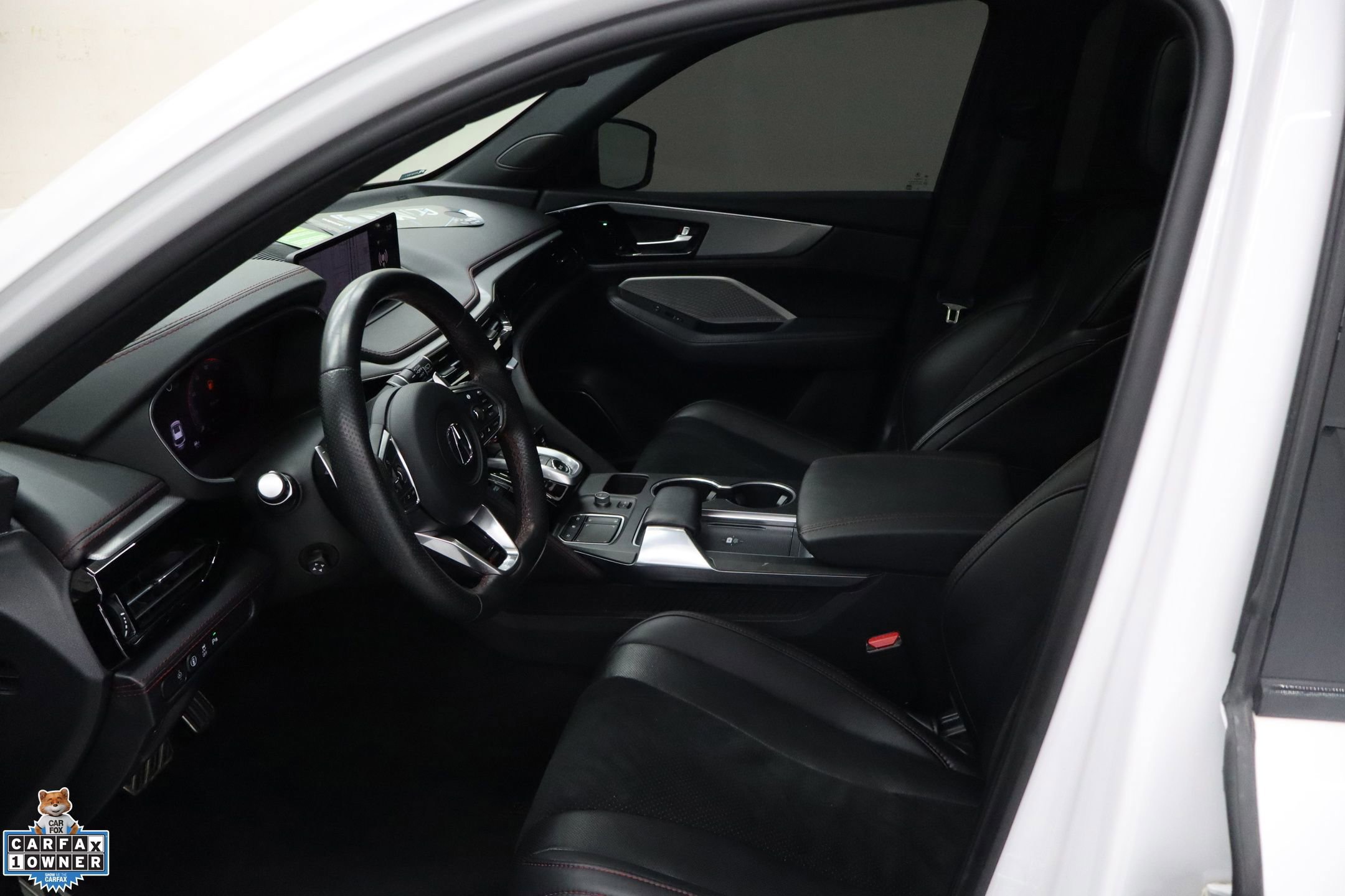 Used 2024 Acura MDX A-Spec image 32