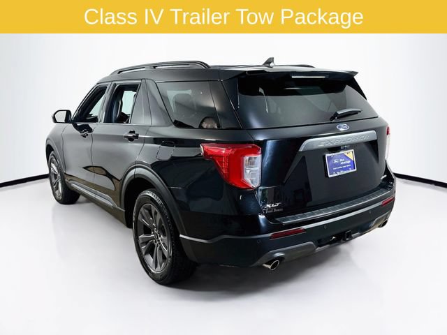 Certified 2023 Ford Explorer XLT w/ Equipment Group 202A AWD/4WD image 7
