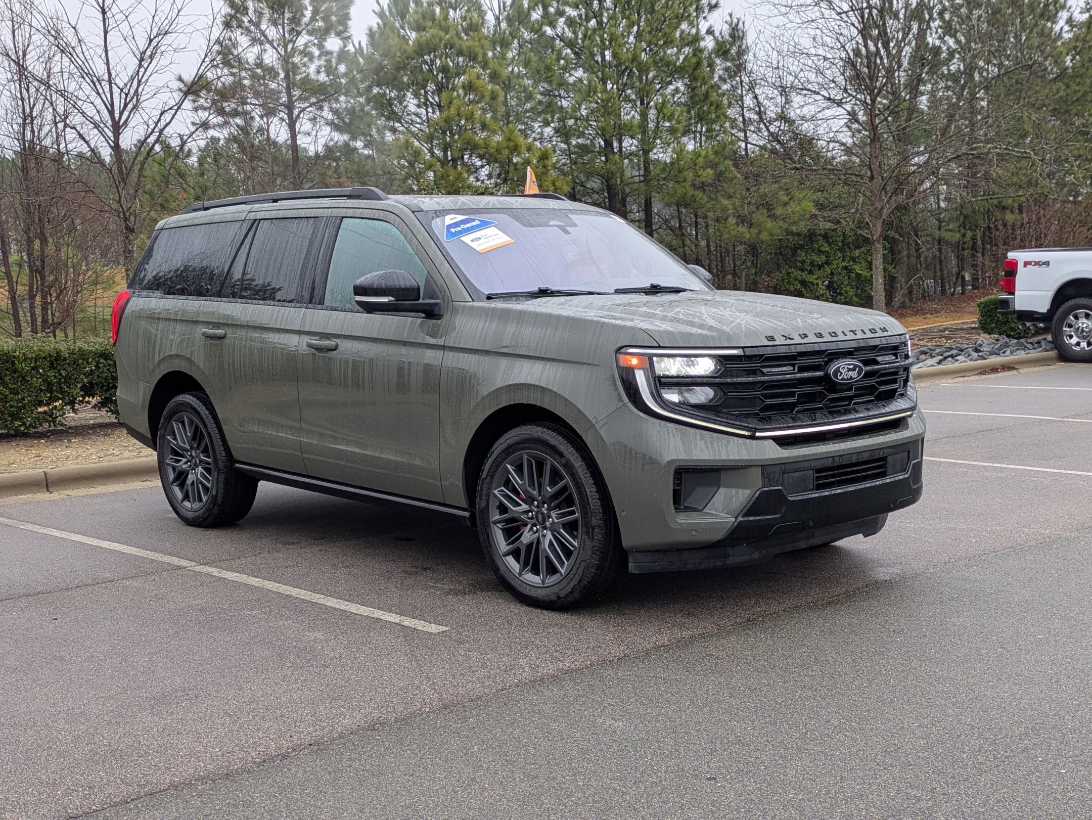 Certified 2025 Ford Expedition Platinum w/ Stealth Performance Package image 8
