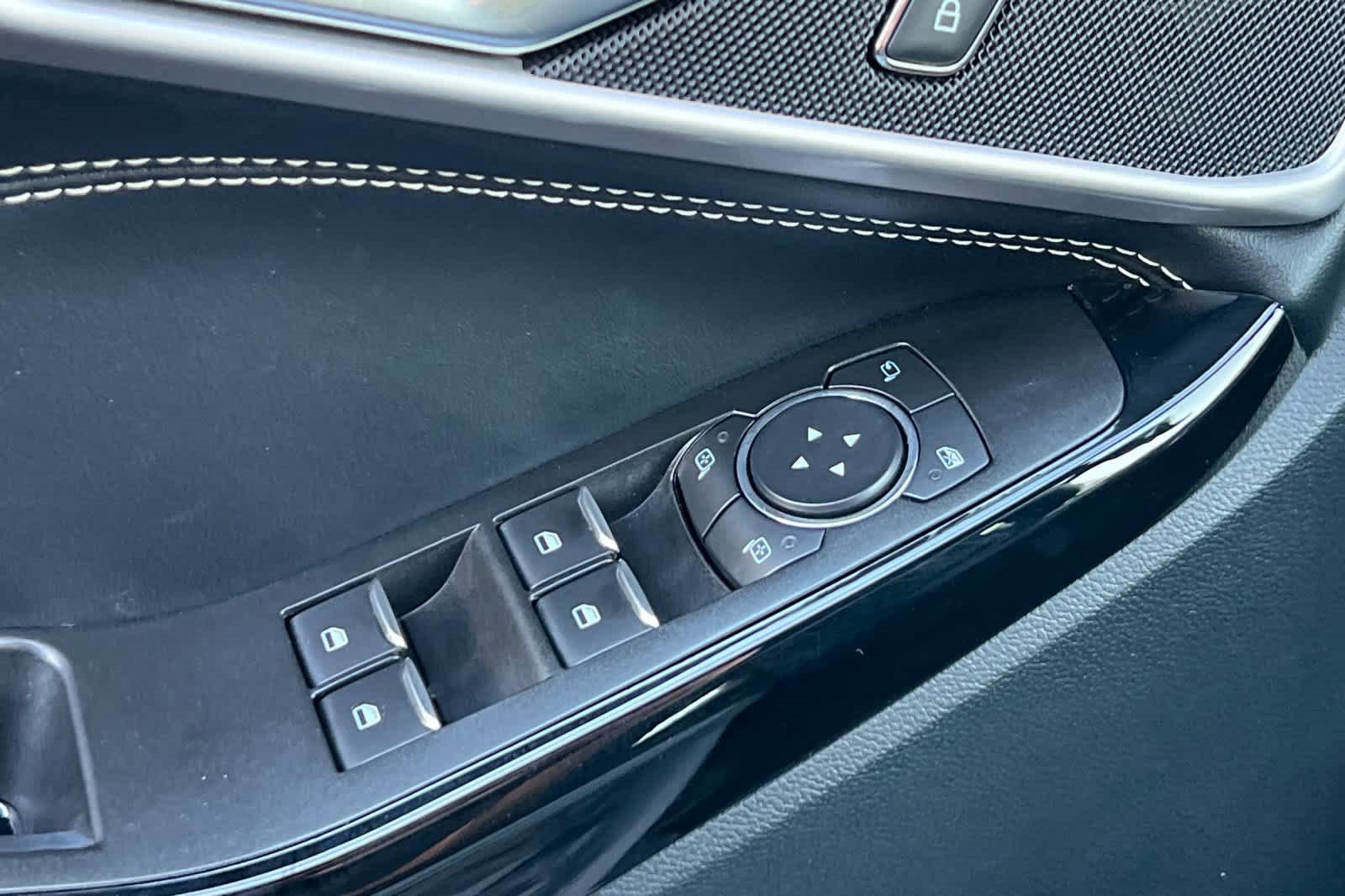 Certified 2022 Ford Explorer ST image 14