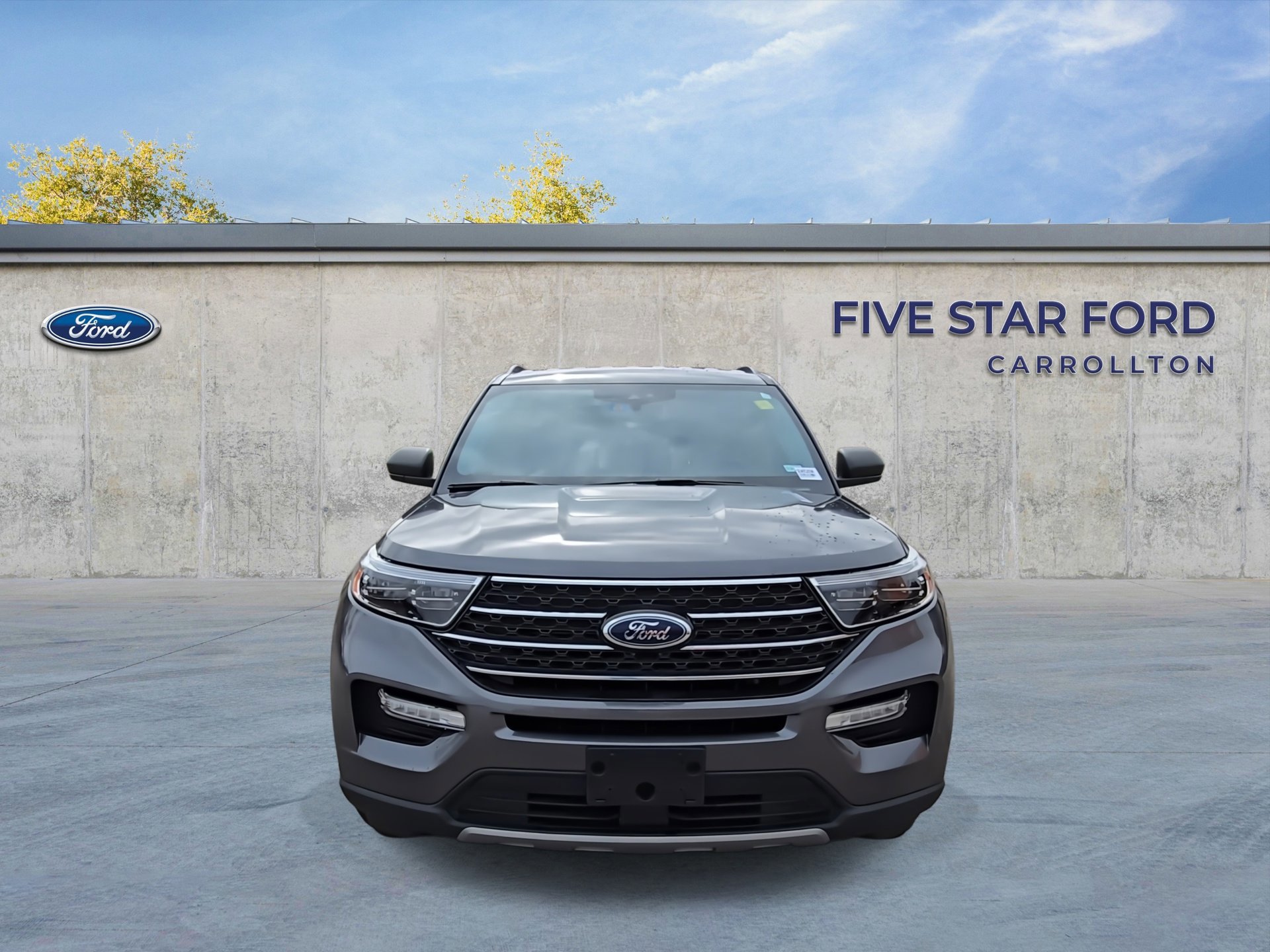 Certified 2022 Ford Explorer XLT w/ Equipment Group 202A image 9