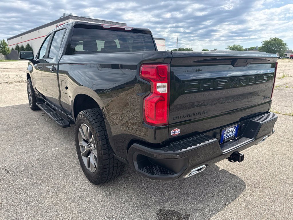 Used 2022 Chevrolet Silverado 1500 RST w/ Z71 Off-Road Package AWD/4WD image 7