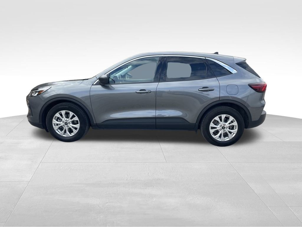 Certified 2023 Ford Escape Active image 3