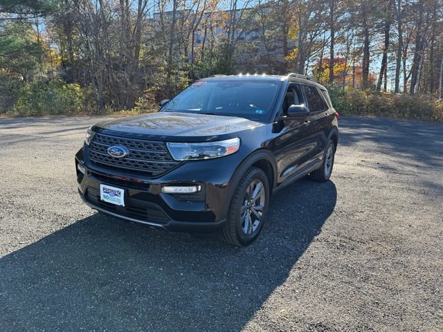 Certified 2022 Ford Explorer XLT w/ Equipment Group 202A image 14