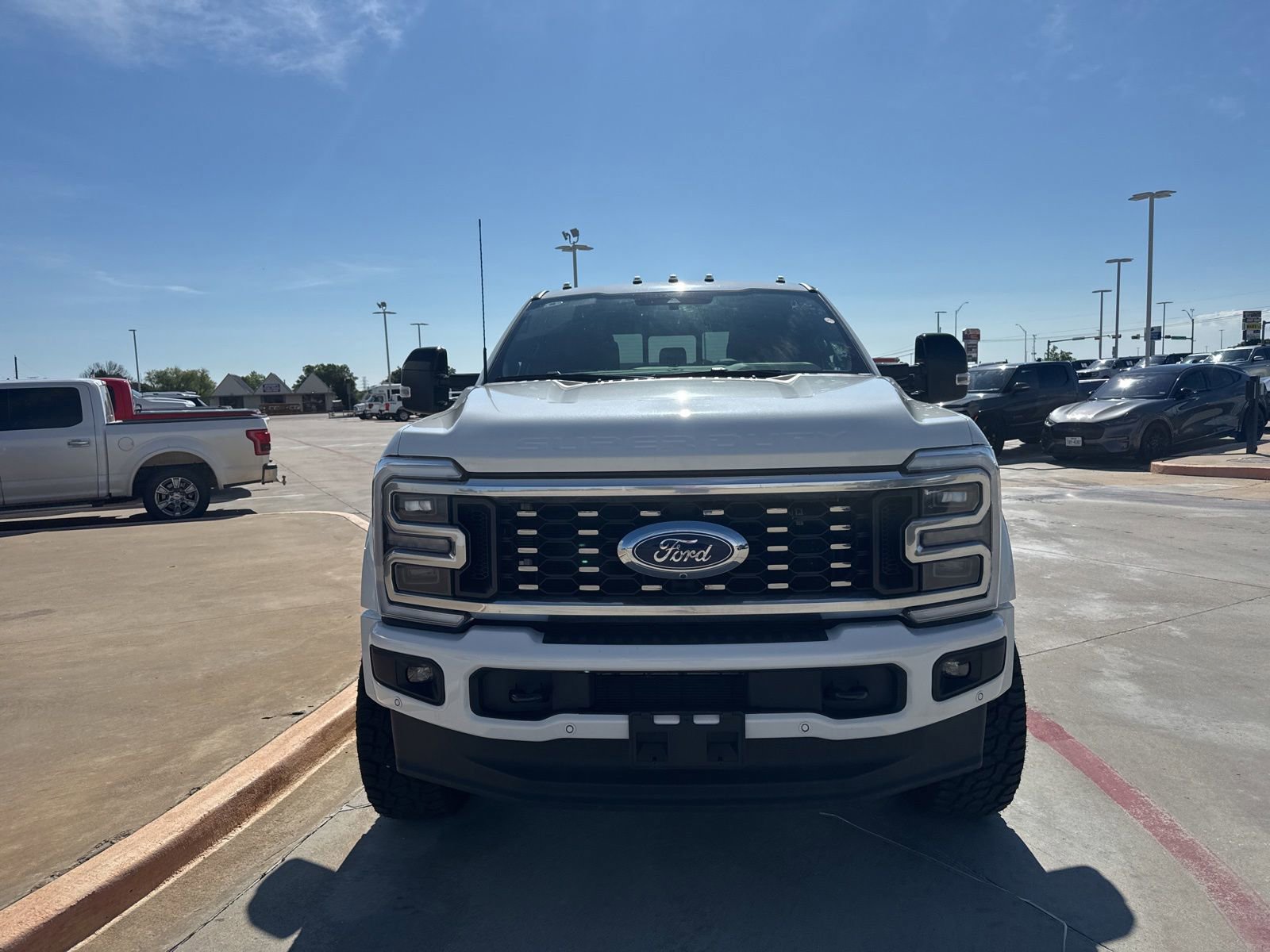 Certified 2025 Ford F450 Platinum w/ FX4 Off-Road Package AWD/4WD video 2
