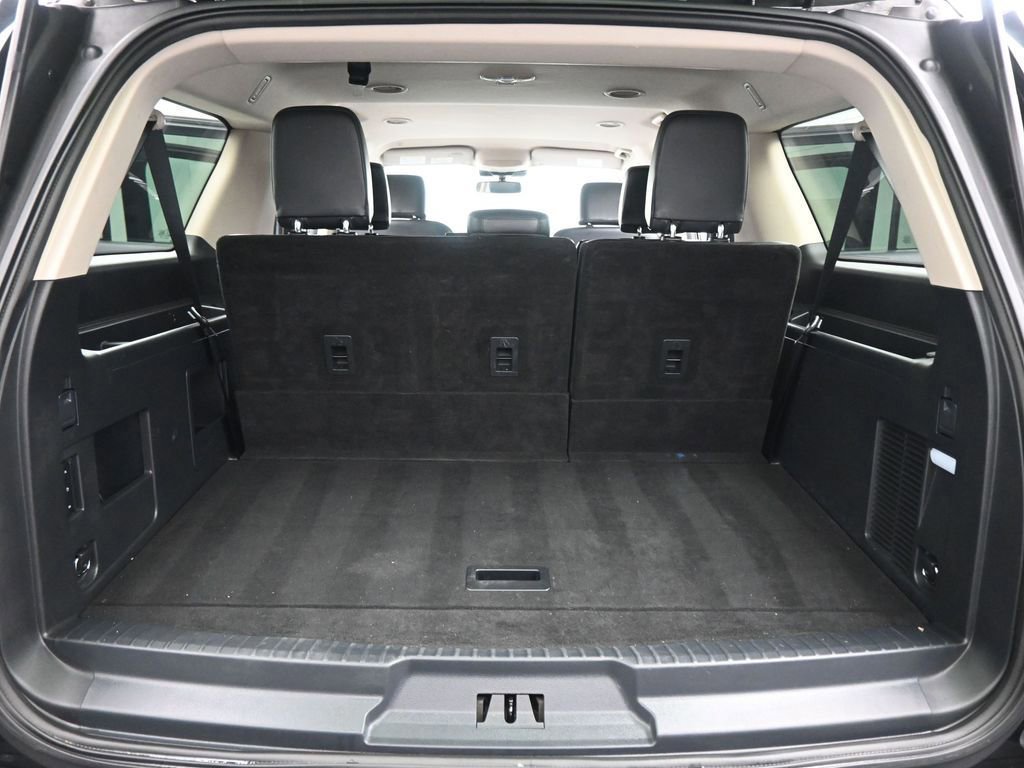 Certified 2022 Ford Expedition Max XLT image 50