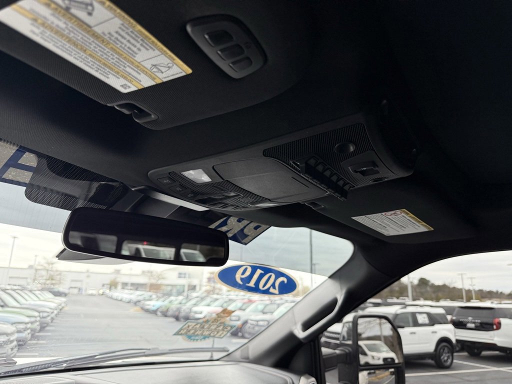 Certified 2019 Ford F250 Platinum w/ Platinum Ultimate Package image 21