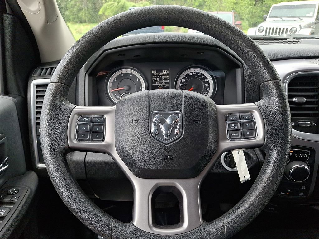 Used 2022 RAM 1500 Classic SLT w/ Protection Group AWD/4WD image 18