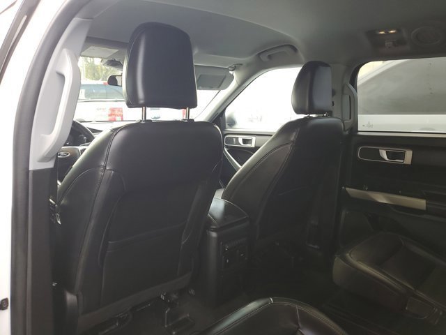 Certified 2023 Ford Explorer XLT w/ Equipment Group 202A image 10