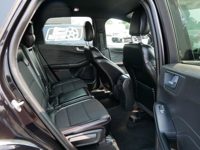 Certified 2025 Ford Escape ST-Line Select AWD/4WD image 13