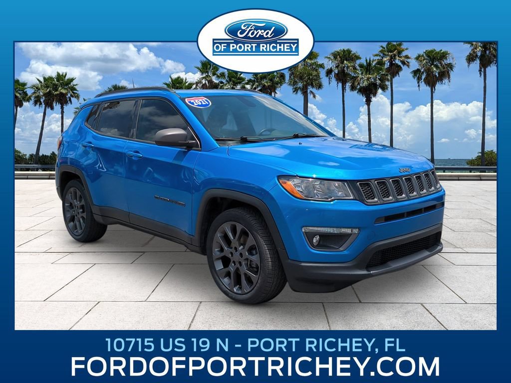 Used 2021 Jeep Compass Latitude w/ Sun and Sound Group FWD image 1