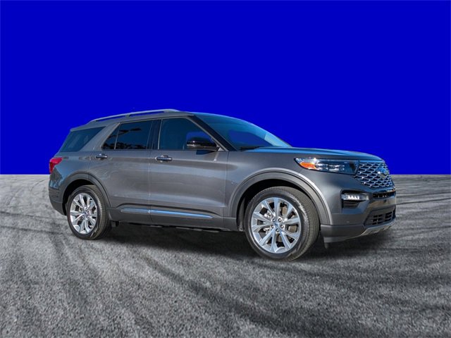 Certified 2023 Ford Explorer Platinum w/ Technology Package image 2