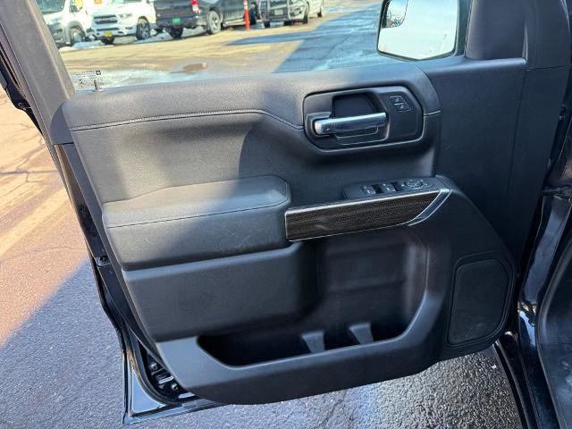 Used 2020 Chevrolet Silverado 1500 LT image 34