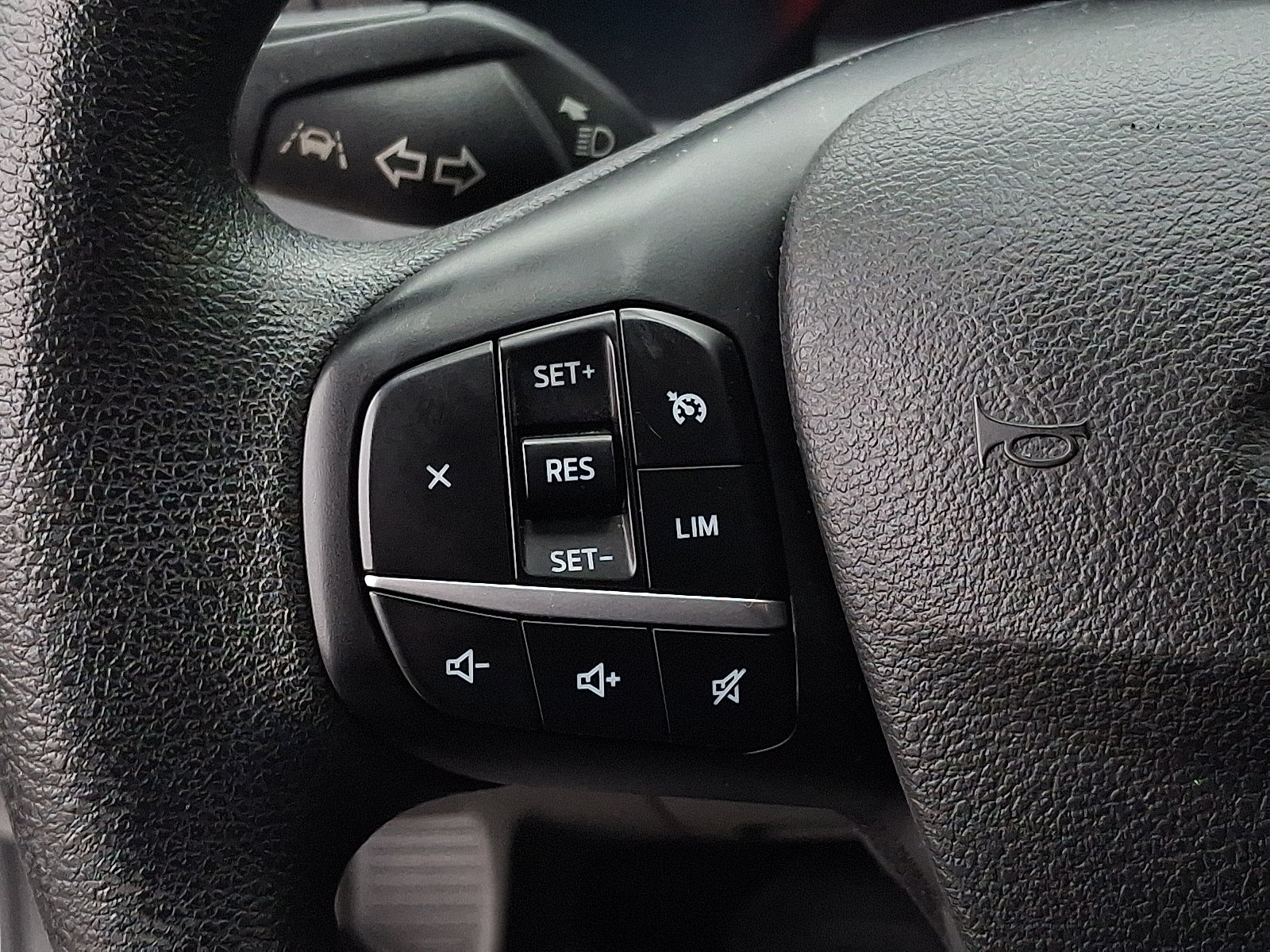 Certified 2023 Ford Transit 250 Low Roof w/ Exterior Upgrade Package image 20