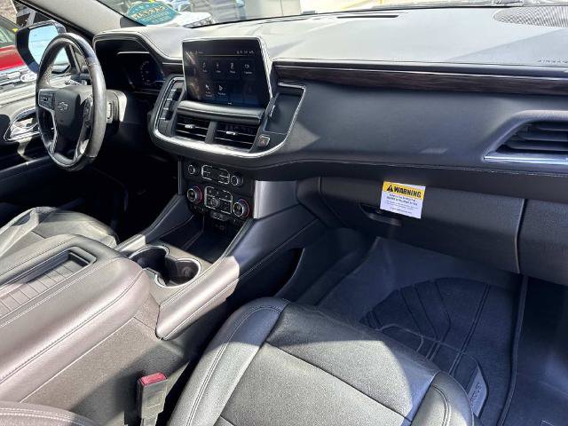 Used 2022 Chevrolet Tahoe Z71 w/ Z71 Off-Road Package AWD/4WD image 13