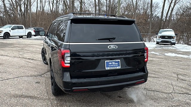 Certified 2022 Ford Expedition Max Limited image 5