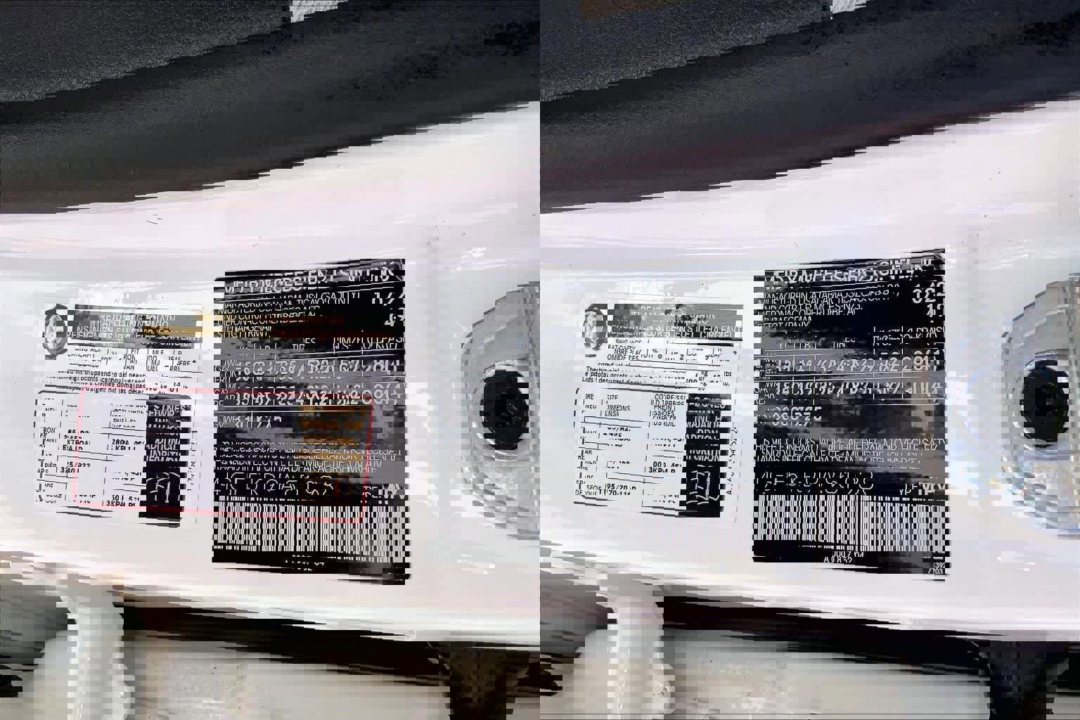 Used 2023 Mercedes-Benz GLS 450 4MATIC image 37