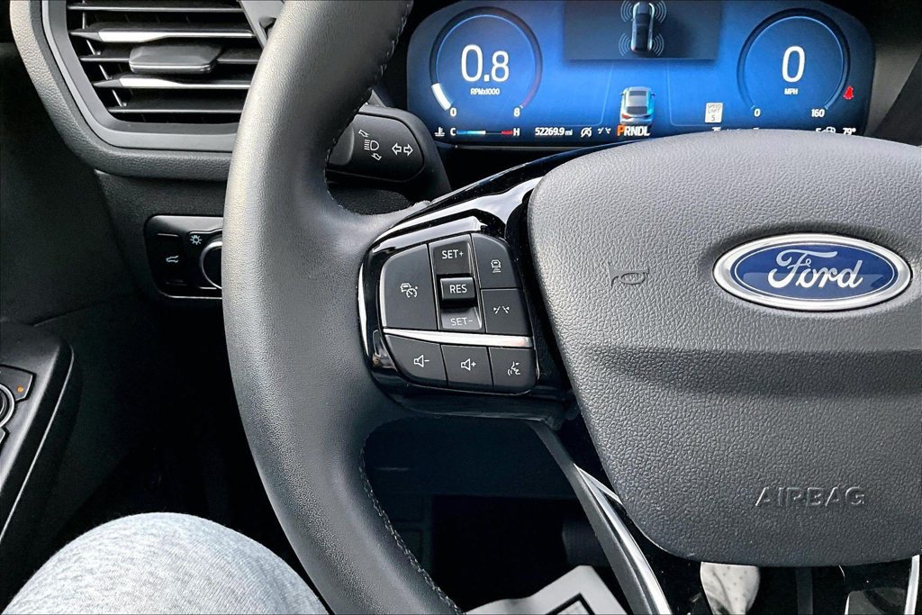 Certified 2024 Ford Escape Platinum w/ Premium Technology Package AWD/4WD image 17