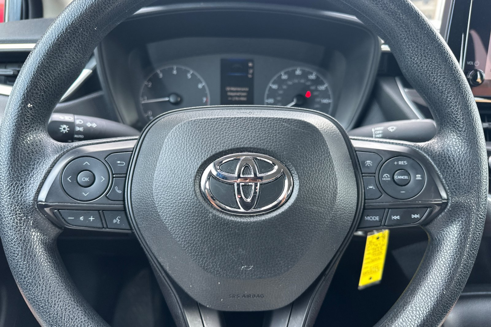 Used 2024 Toyota Corolla LE FWD image 20