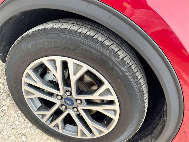 Certified 2022 Ford Escape SEL image 39