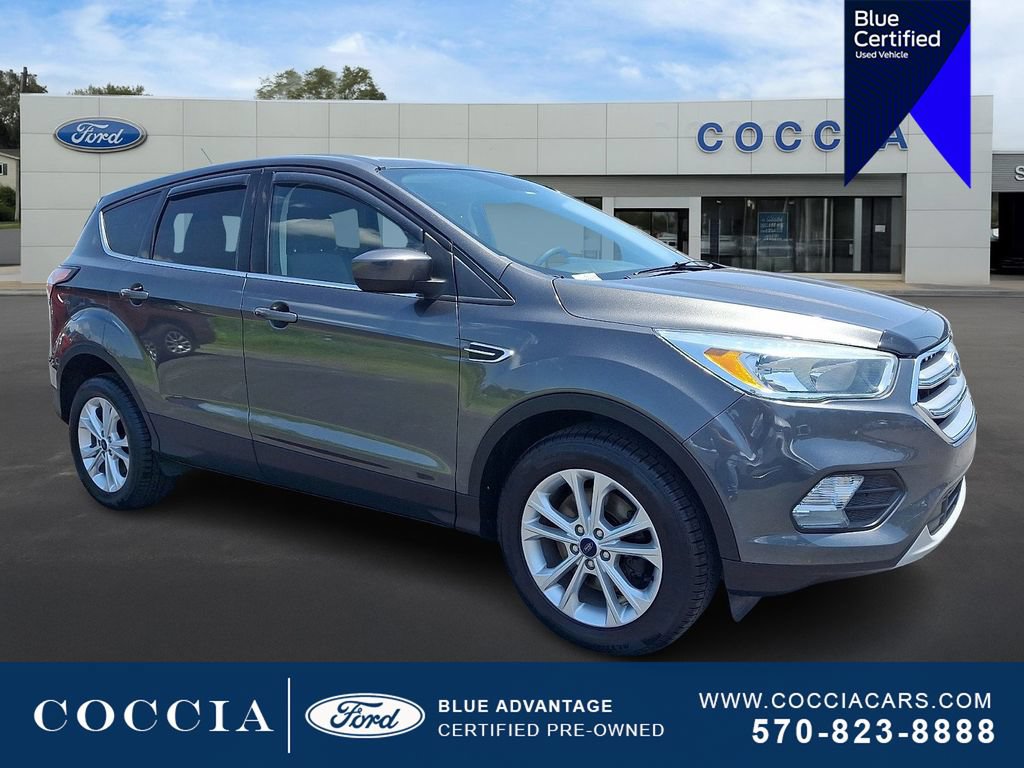 Certified 2017 Ford Escape SE AWD/4WD image 3
