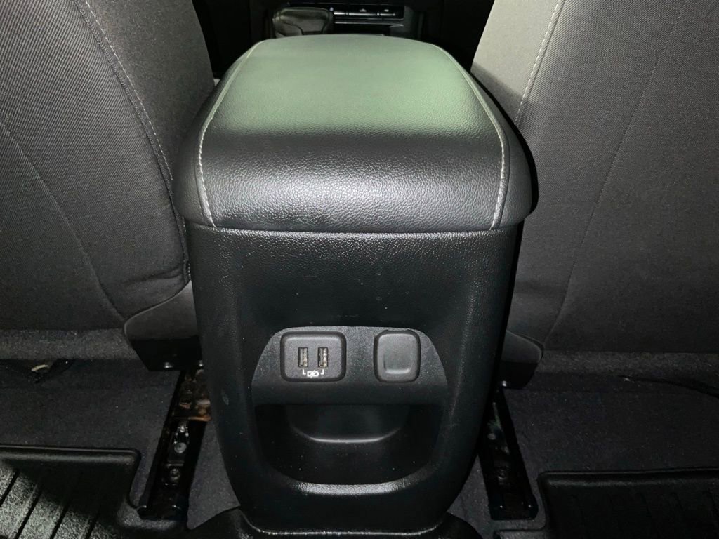 Used 2020 Chevrolet Colorado LT RWD image 17