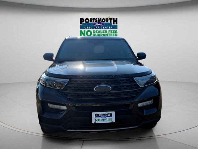 Certified 2022 Ford Explorer XLT w/ Equipment Group 202A AWD/4WD image 9