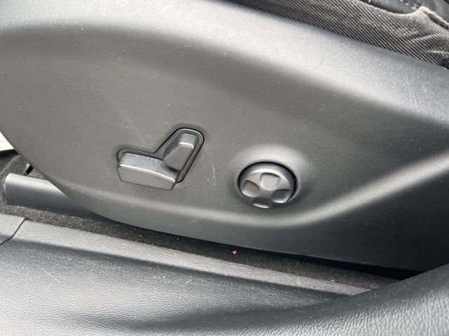 Used 2020 Jeep Cherokee Trailhawk w/ Cold Weather Group image 21