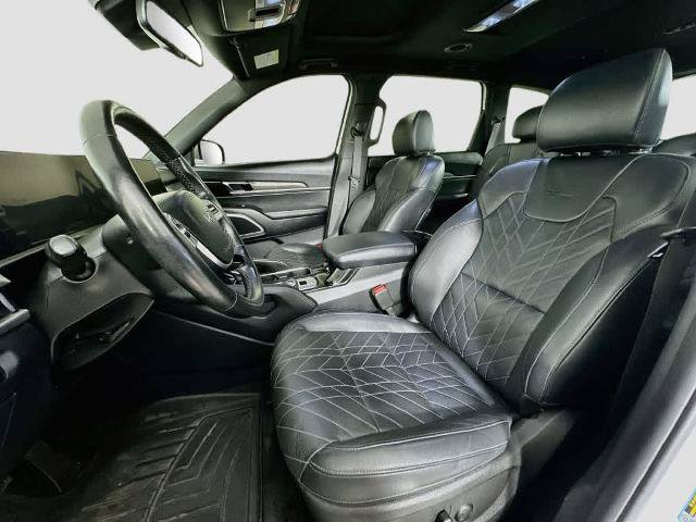 Used 2023 Kia Telluride EX X-Line AWD/4WD image 11