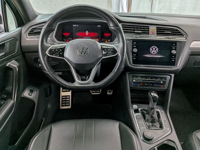 Used 2022 Volkswagen Tiguan SE R-Line image 24