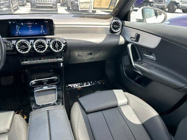 Used 2025 Mercedes-Benz CLA 250 image 11