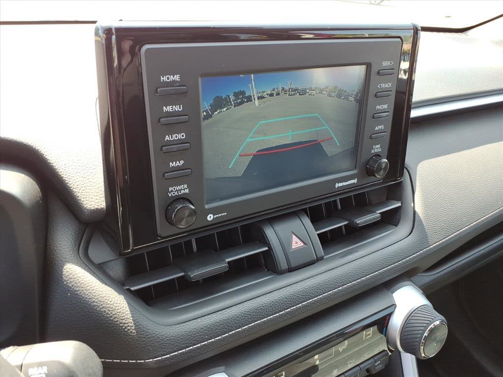Used 2021 Toyota RAV4 XLE w/ Convenience Package image 15