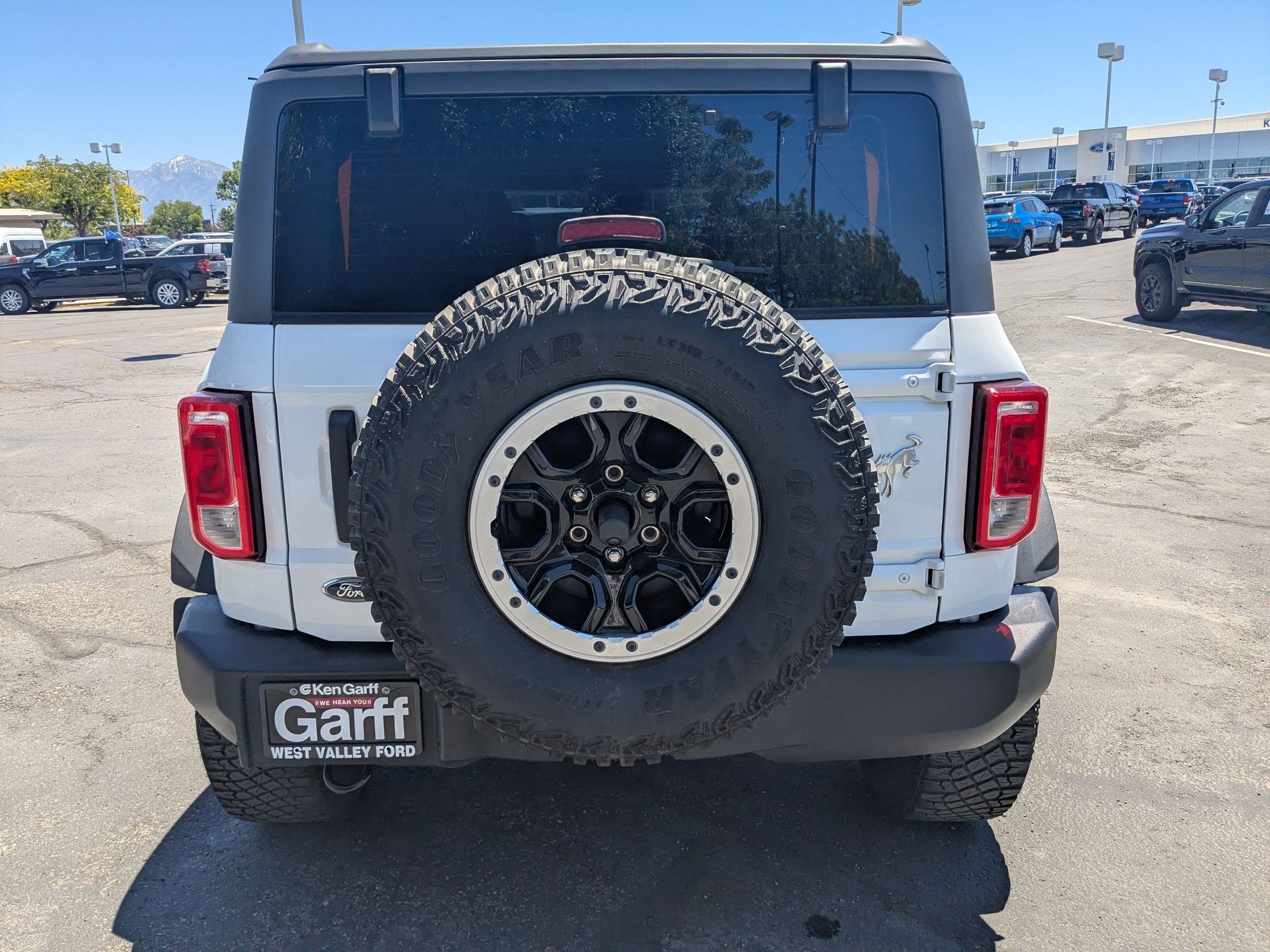 Certified 2023 Ford Bronco 4-Door w/ Sasquatch Package AWD/4WD image 5