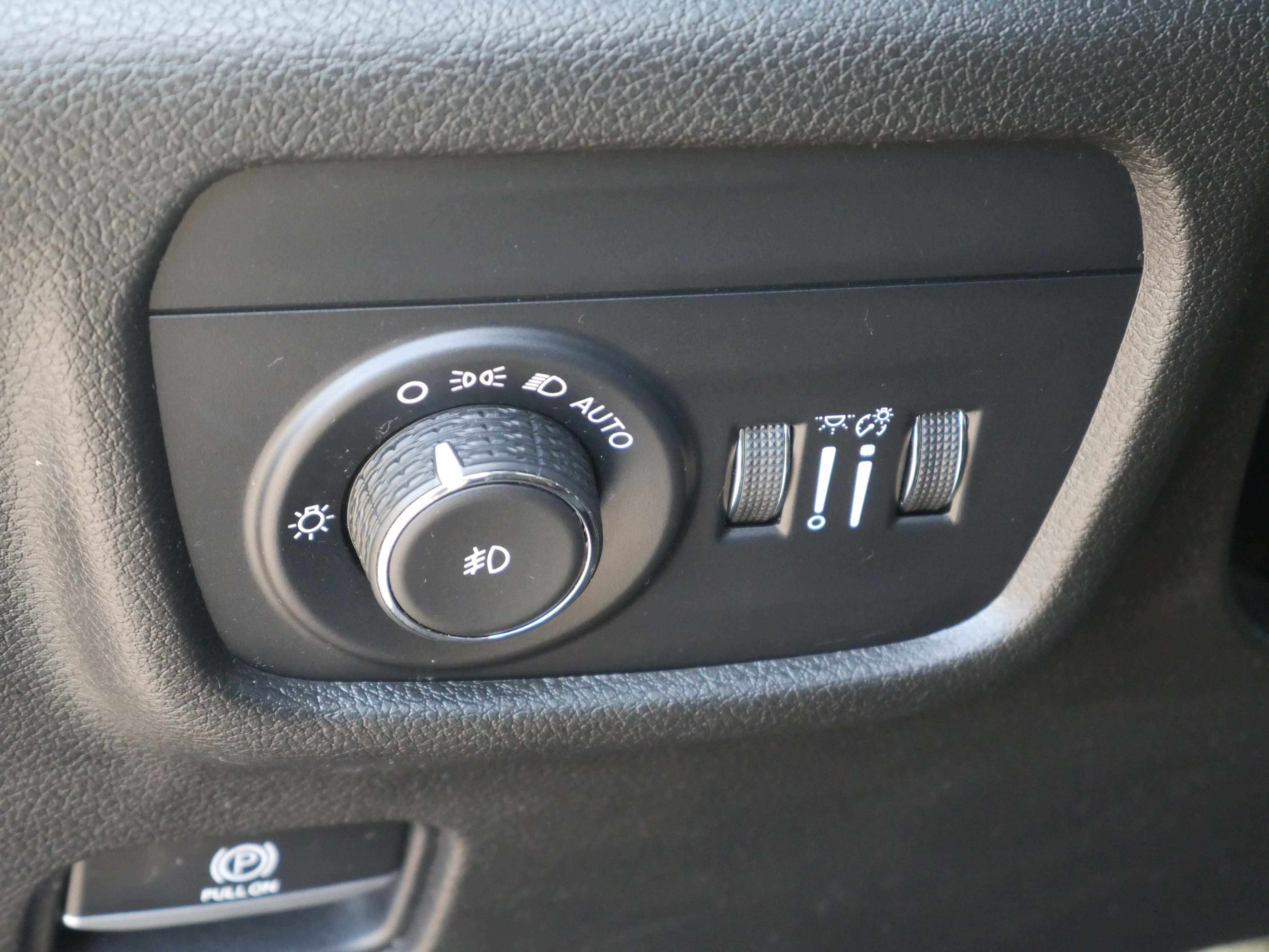 Used 2021 Jeep Grand Cherokee L Limited AWD/4WD image 6