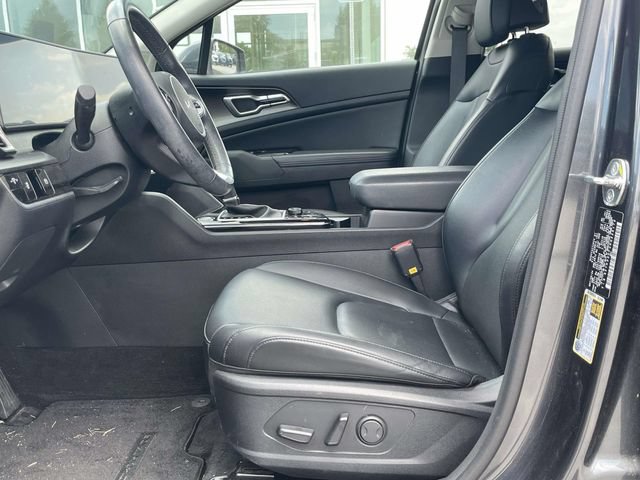 Used 2024 Kia Sportage EX FWD image 13