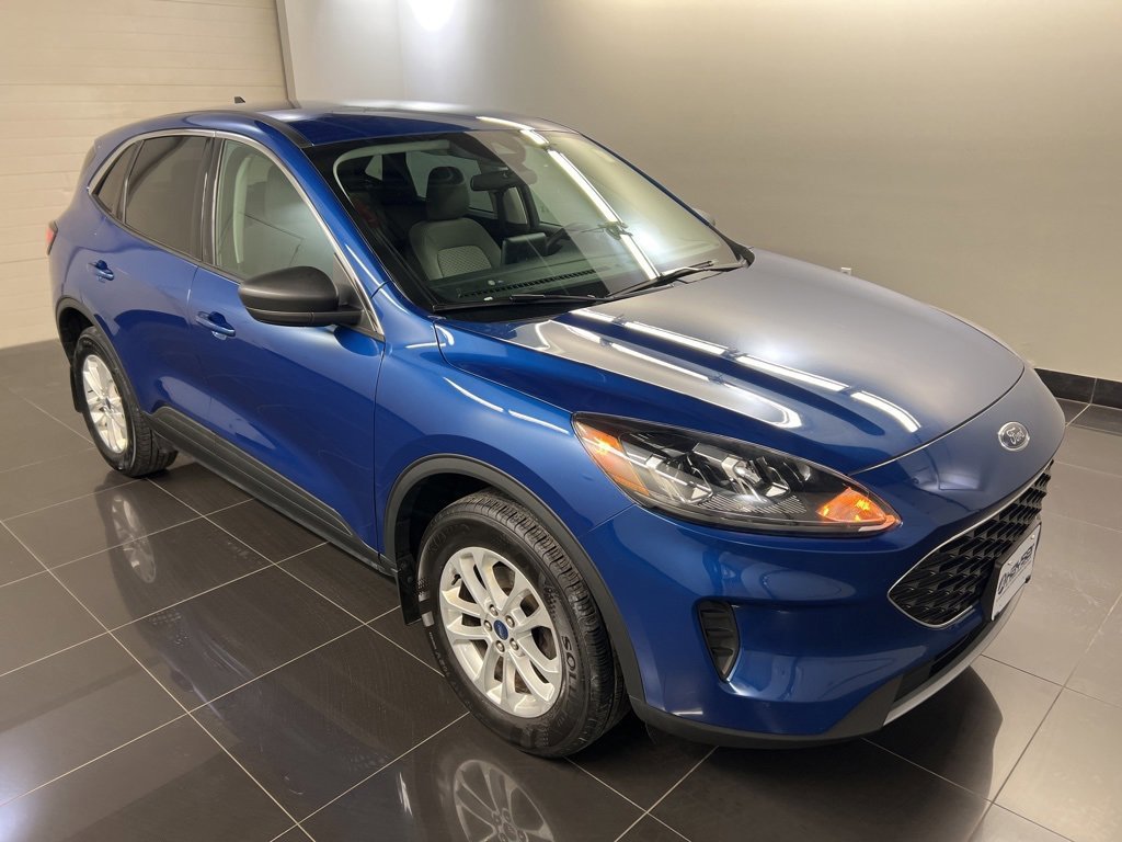 Certified 2022 Ford Escape SE w/ Cold Weather Package image 5