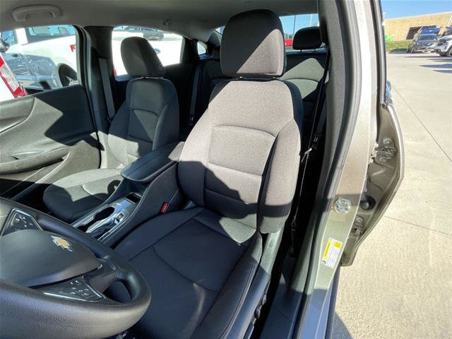 Used 2024 Chevrolet Malibu LT FWD image 18