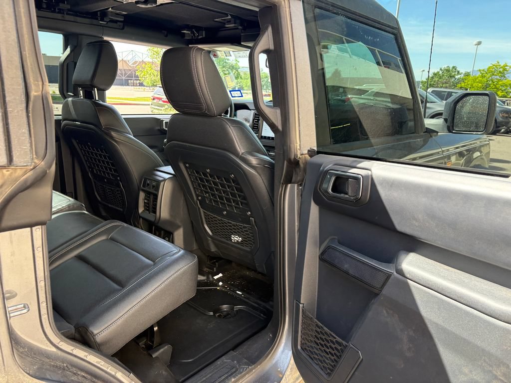 Certified 2025 Ford Bronco Badlands w/ Sasquatch Package AWD/4WD image 27