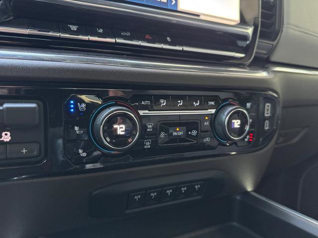 Used 2024 Chevrolet Silverado 2500 LTZ w/ LTZ Convenience Package image 26