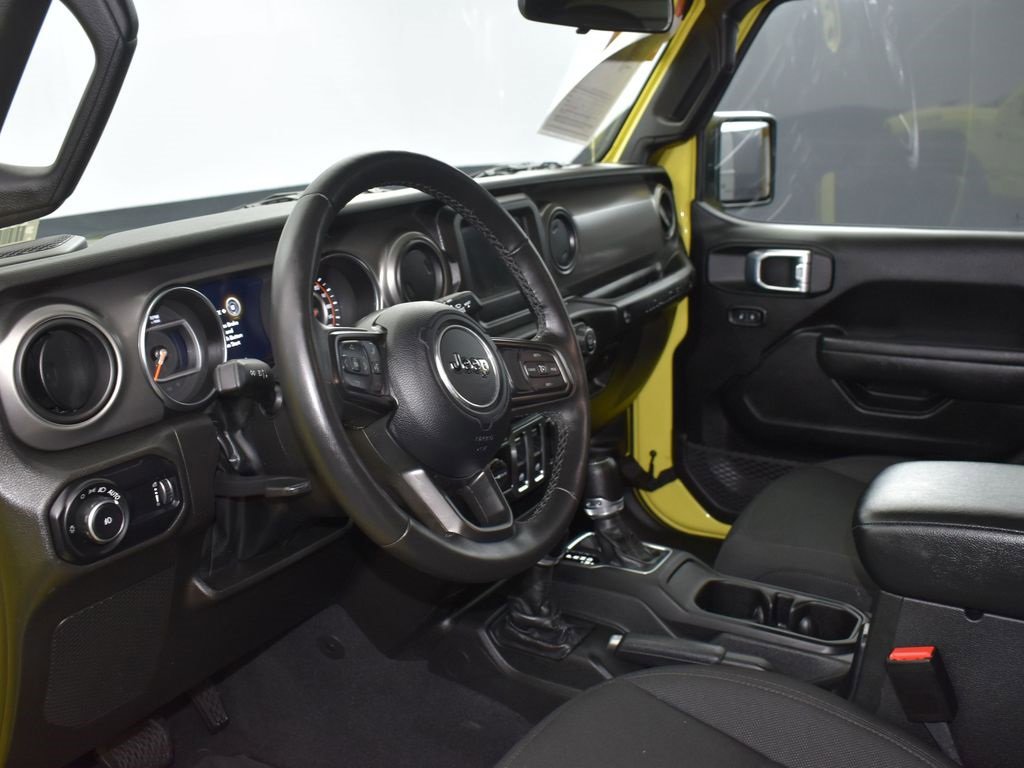 Used 2023 Jeep Wrangler Willys image 8