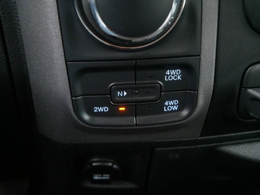 Used 2018 RAM 1500 Express image 17