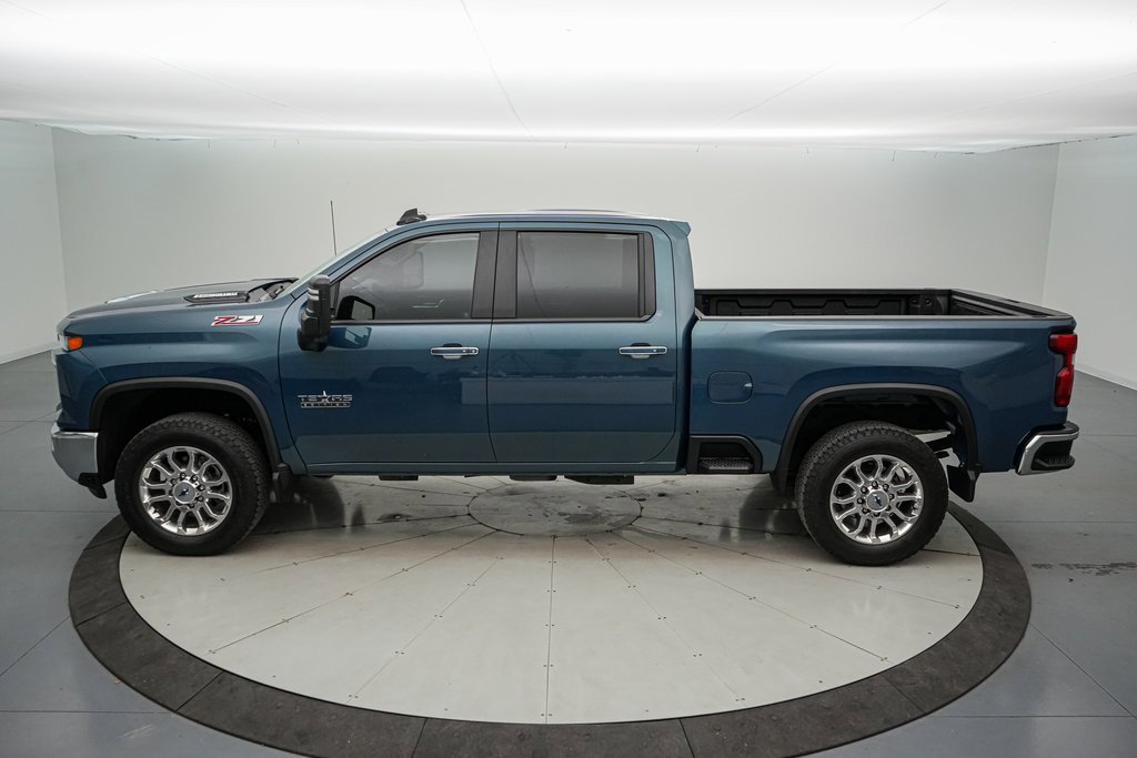Used 2025 Chevrolet Silverado 2500 LT w/ Texas Edition image 8