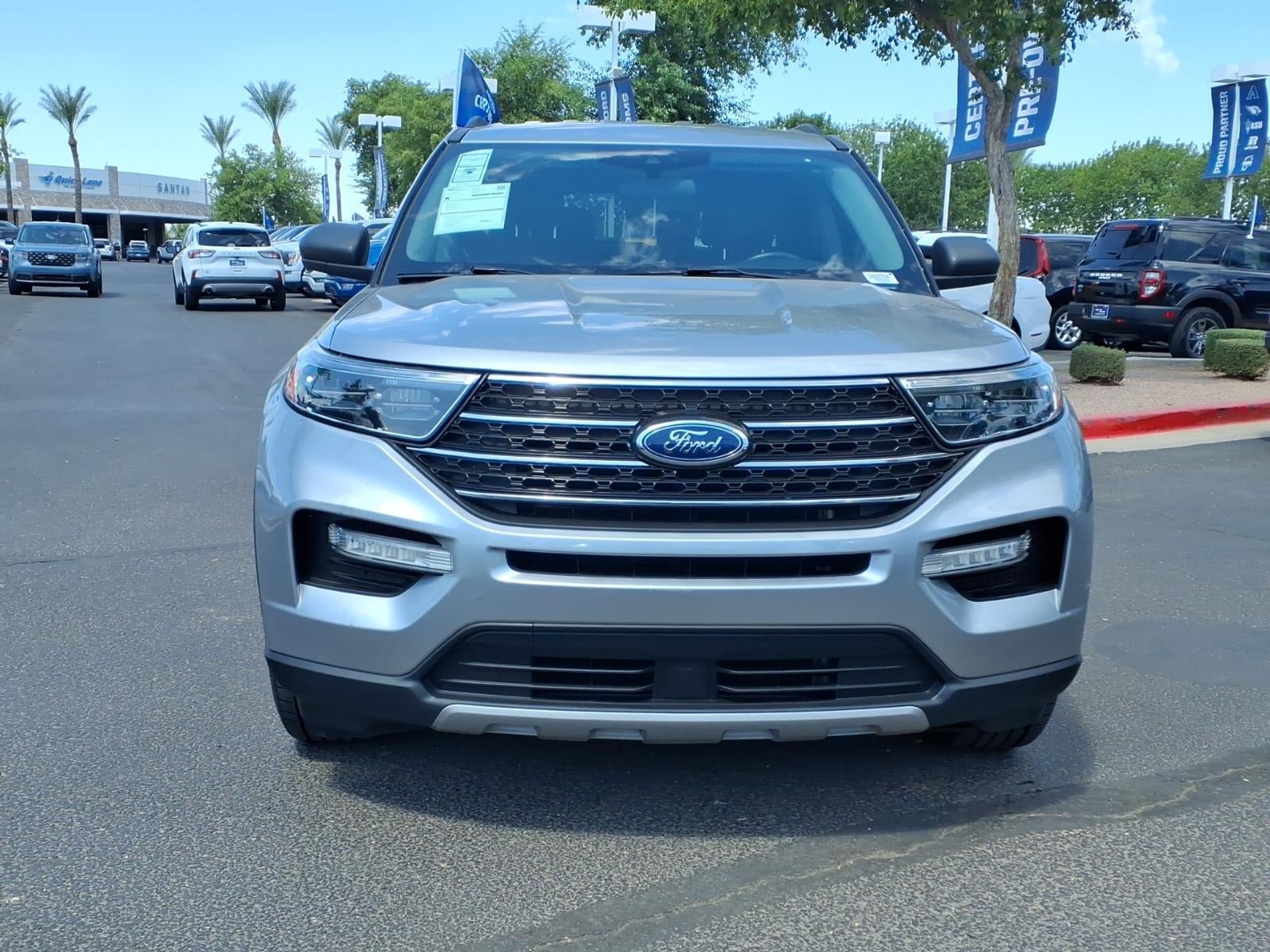 Certified 2022 Ford Explorer XLT w/ Equipment Group 202A AWD/4WD image 2