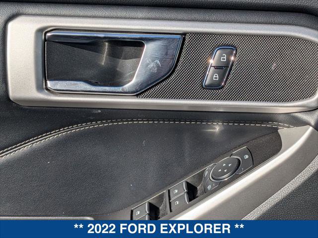 Certified 2022 Ford Explorer XLT image 11