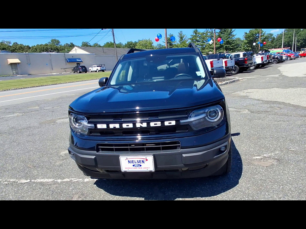 Certified 2023 Ford Bronco Sport Outer Banks w/ Tech Package AWD/4WD image 3