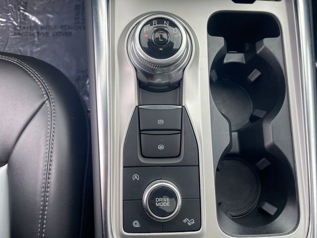 Certified 2023 Ford Explorer XLT w/ Equipment Group 202A image 24