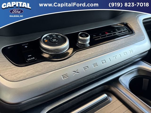 Certified 2025 Ford Expedition Max Platinum w/ Driver's Package image 32